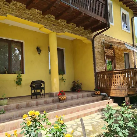 Πανσιόν николовата къща 3*